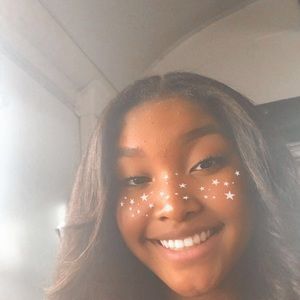 Meet your Posher, Lea🤲